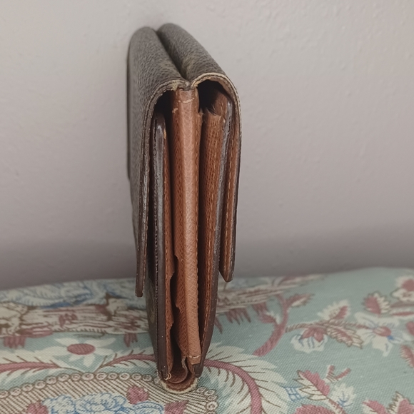 Louis Vuitton Monogram Porte Monnaie Cartes Credit Wallet - Picture 7 of 11